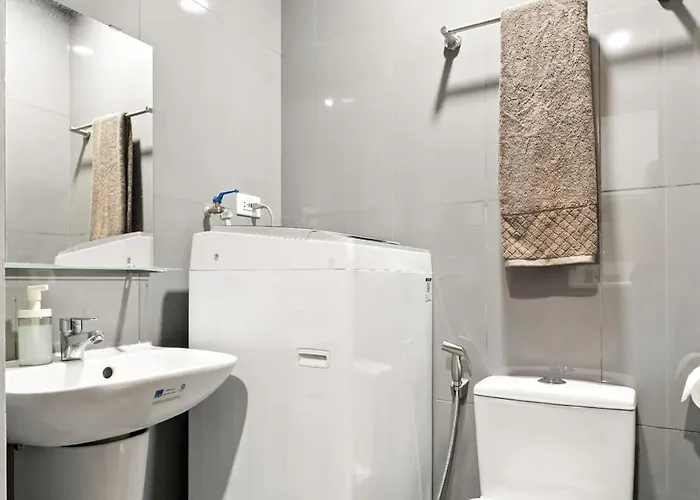 Guest house Makati 1br With Skyline View At Air Residences Manila